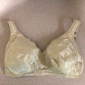 NEW PLAYTEX CROSS YOUR ♥️ BRA 38D. BEIGE 4163